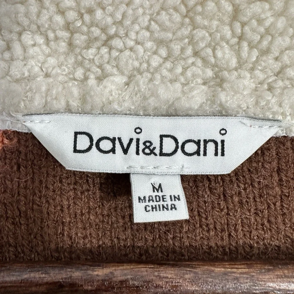 Davi & Dani Women's M Oversized Pink Geometric Back Design Sweater - Picture 4 of 5